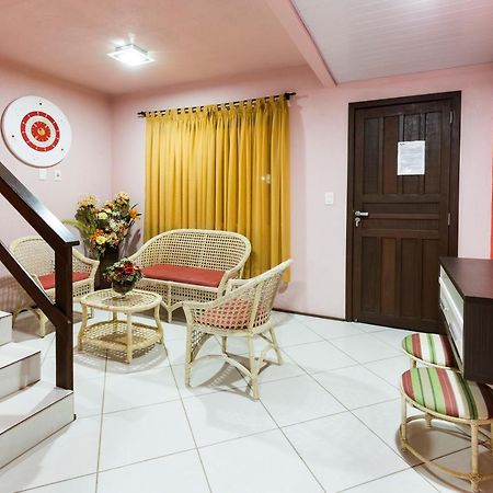 Pousada Vila Taquaras Balneário Camboriú エクステリア 写真