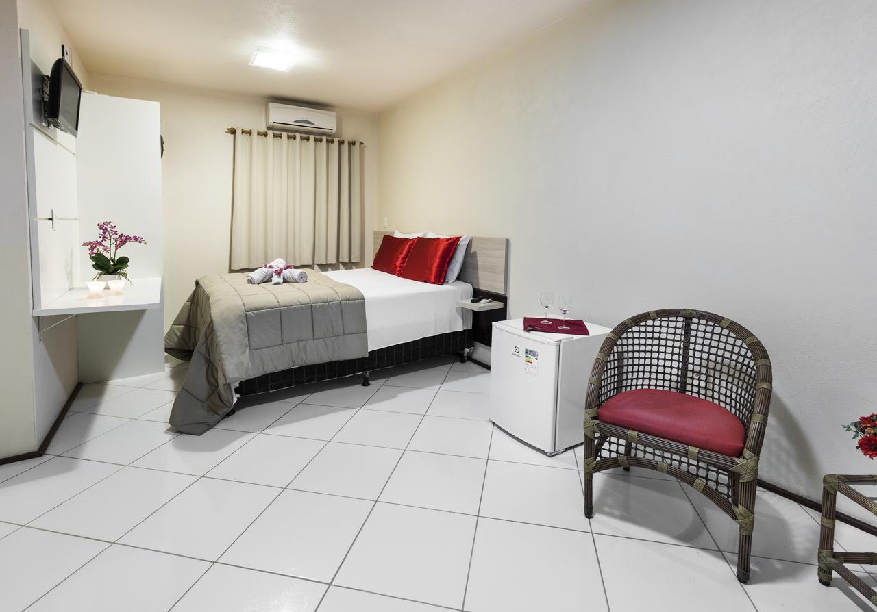 Pousada Vila Taquaras Balneário Camboriú エクステリア 写真