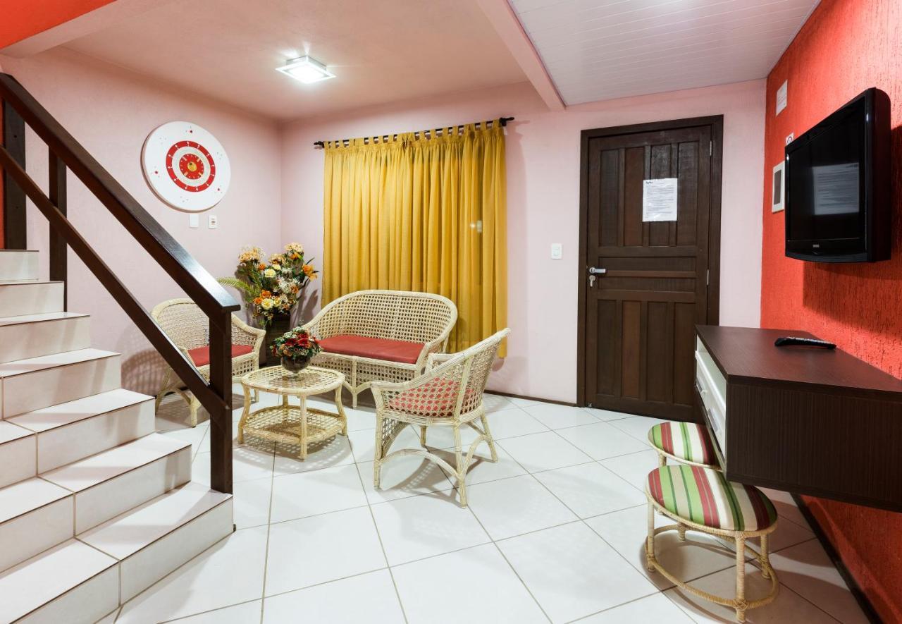 Pousada Vila Taquaras Balneário Camboriú エクステリア 写真