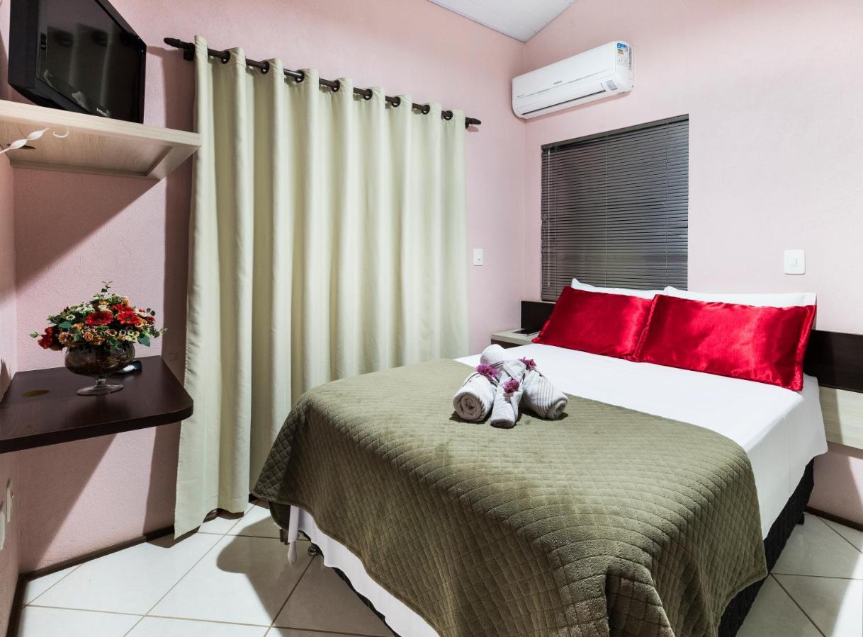 Pousada Vila Taquaras Balneário Camboriú エクステリア 写真